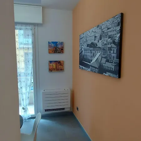 Unangolodibologna Apartment Bologna